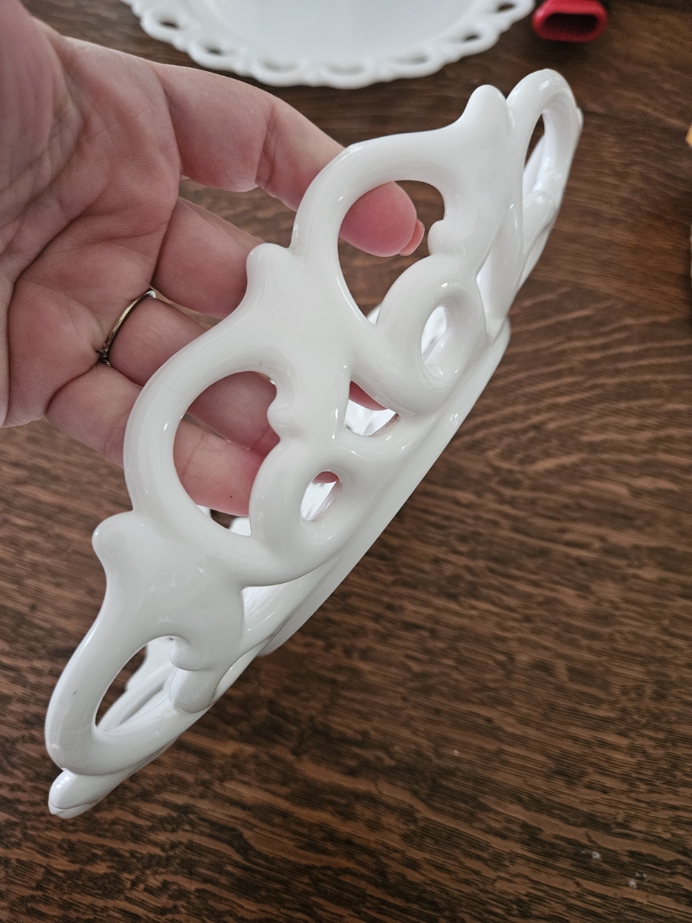 Fostoria Monroe Vintage Milk Glass Oval Bowl Reticulated Lace Scroll Approx 11" - Picture 3 of 3